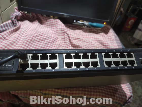 Linksys cisco SRW2024 Gigabyte internet Switch WebView